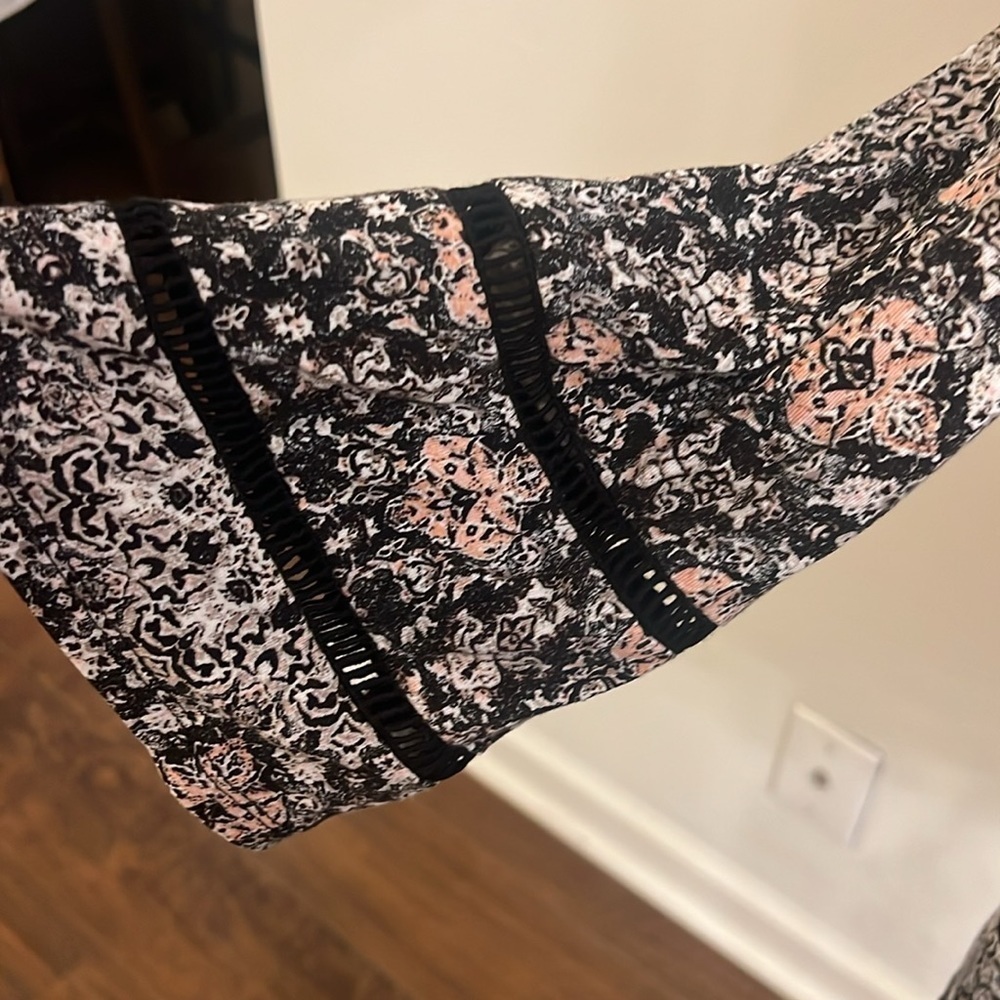 Daniel Rainn Boho Lagenlook V-Neck BabyDoll Blouse, Sz. Small. - Picture 6 of 10